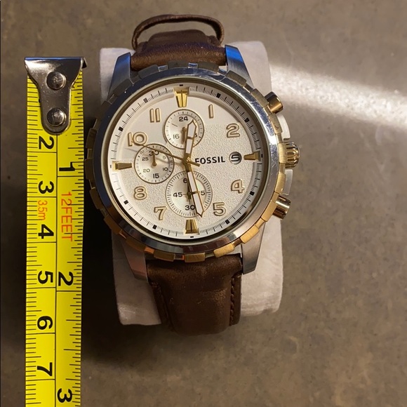 Fossil Watch - Picture 3 of 3